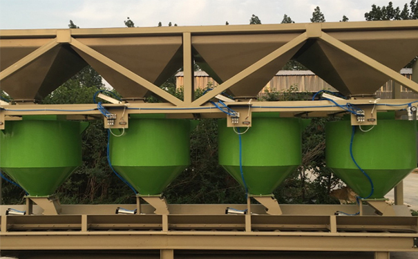 掺混肥配料系统